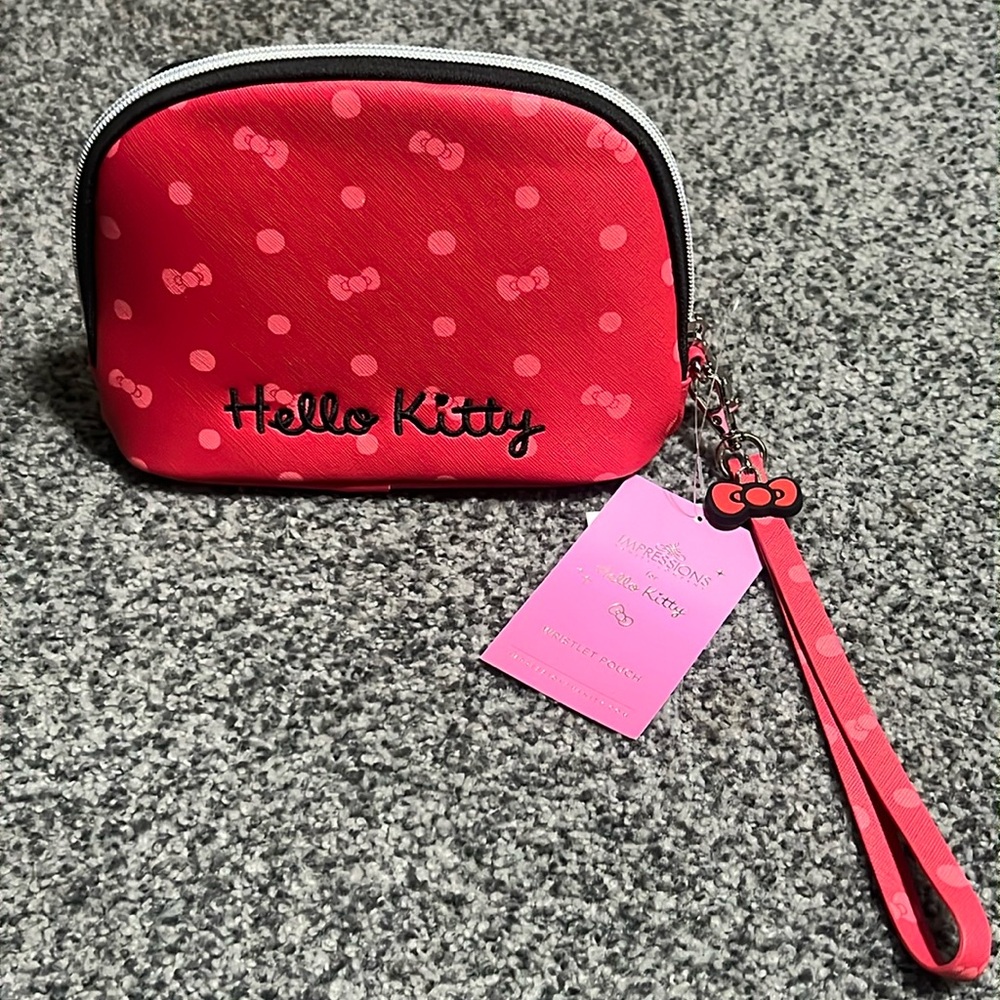 Hello Kitty x Impressions Vanity Cosmetic Pouch with Strap NWT - Picture 2 of 5